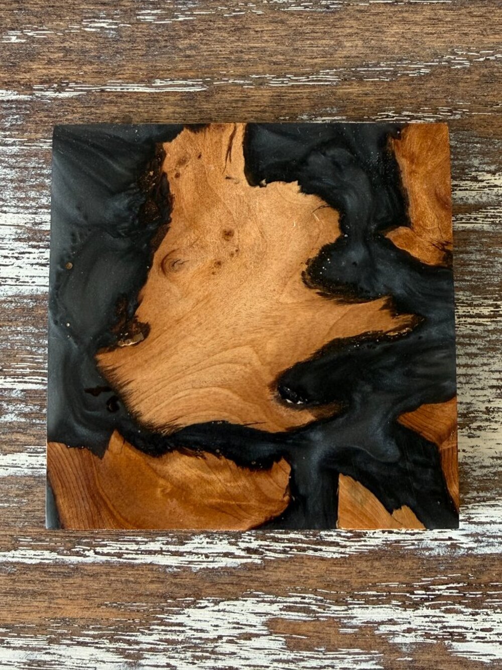 Square Gray Black Resin River Wood Drink Coasters Set of 4 Housewarming Gift - Picture 3 of 7
